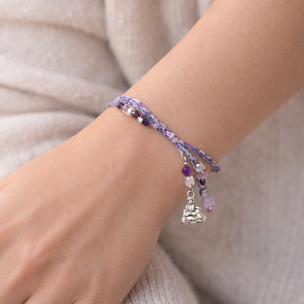 Handgert armband - Vernd, gæfa og andleg orka