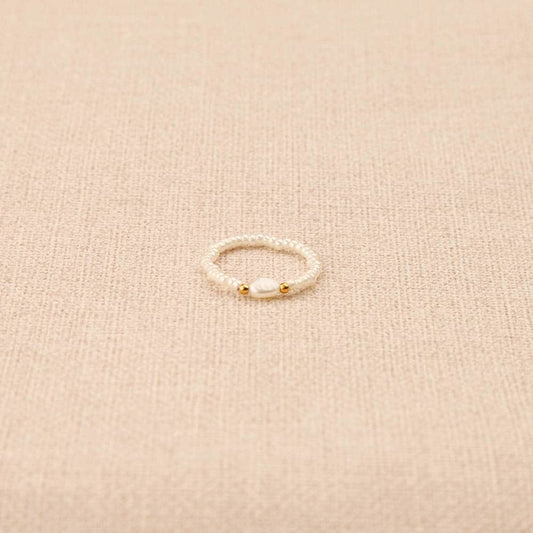 Nymphelia hringur – gull og  perlur