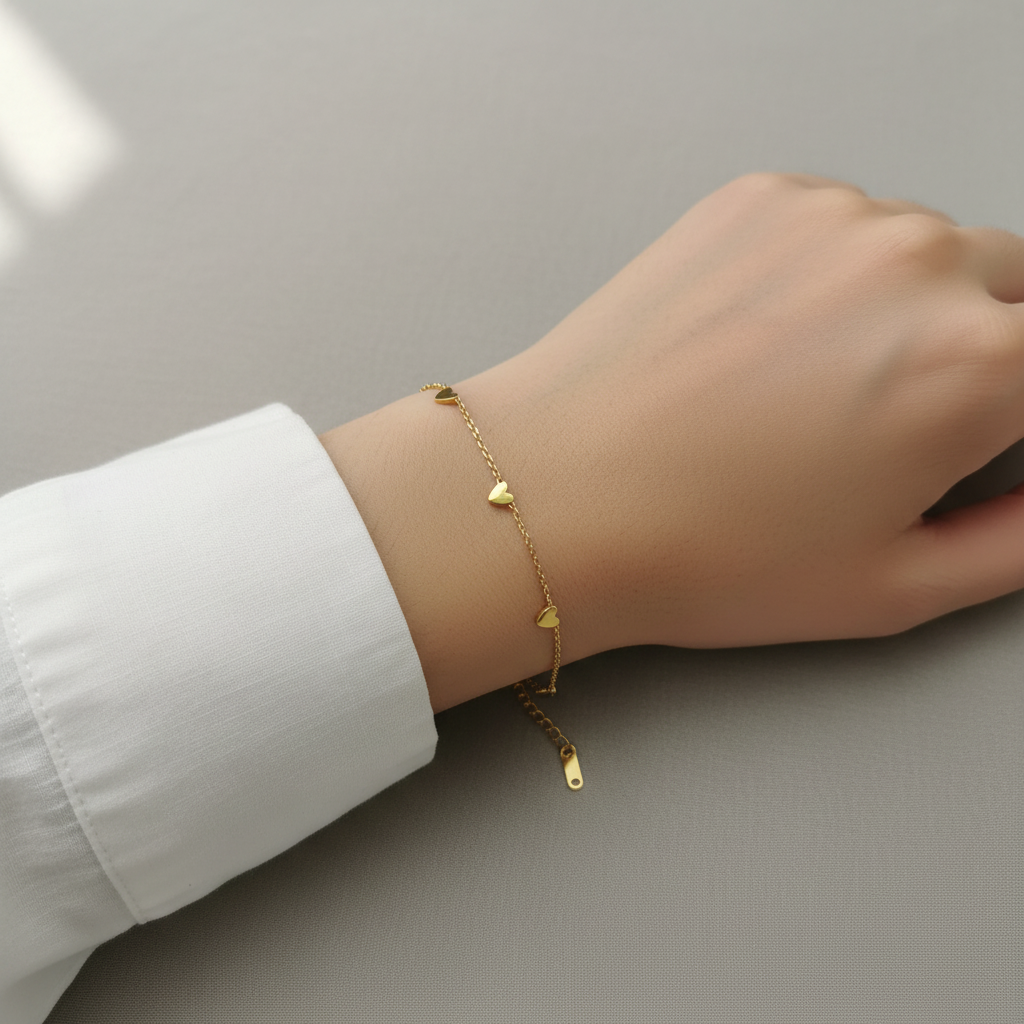Gyllt hjarta armband