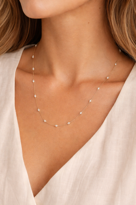 Serenys Stálhálsmen með Ferskvatns Perlum - Tímalaus Fegurð